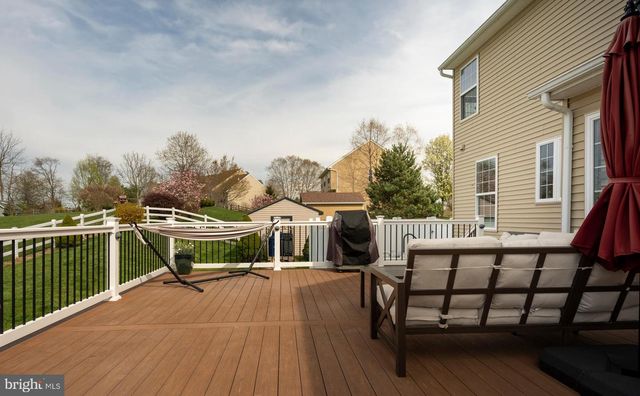 204 COLERIDGE LN, Coatesville, PA 19320