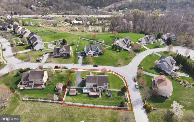 204 COLERIDGE LN, Coatesville, PA 19320
