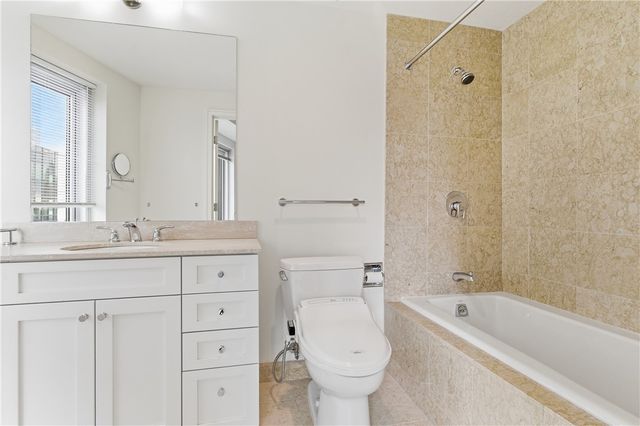 100 Exchange Street 1207, Providence, RI 02903