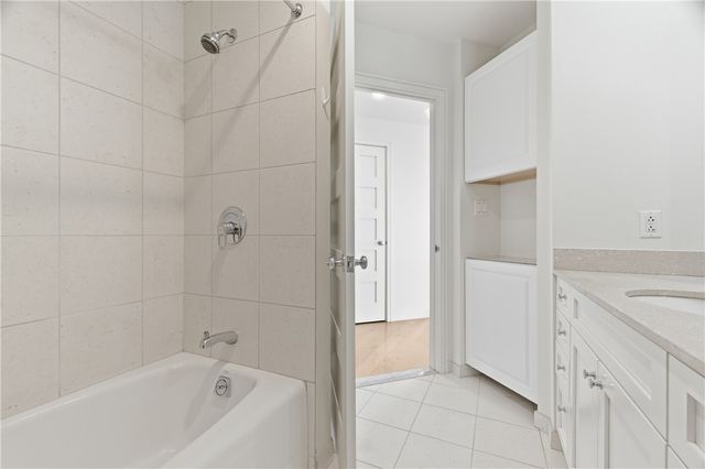 100 Exchange Street 1207, Providence, RI 02903
