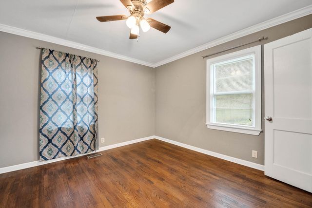 931 Mountain Creek Road, Chattanooga, TN 37405