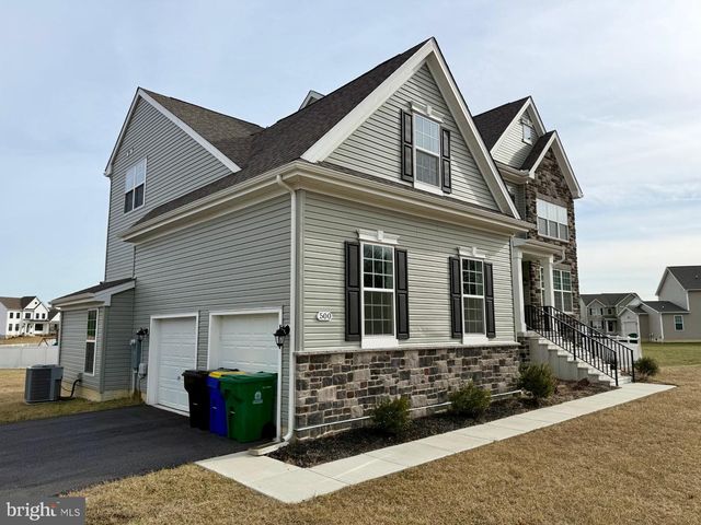 500 QUAILS NEST DR, Dover, DE 19904