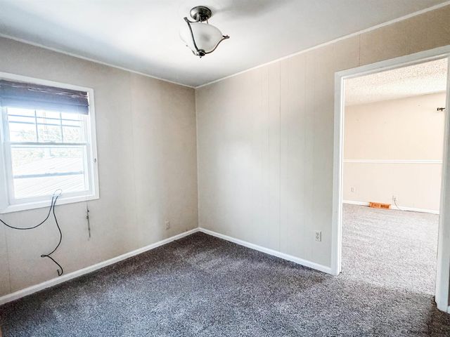 1906 E 21ST ST, Cheyenne, WY 82201