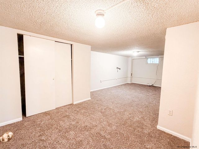 1906 E 21ST ST, Cheyenne, WY 82201
