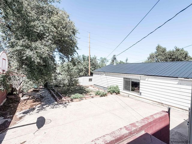 1906 E 21ST ST, Cheyenne, WY 82201