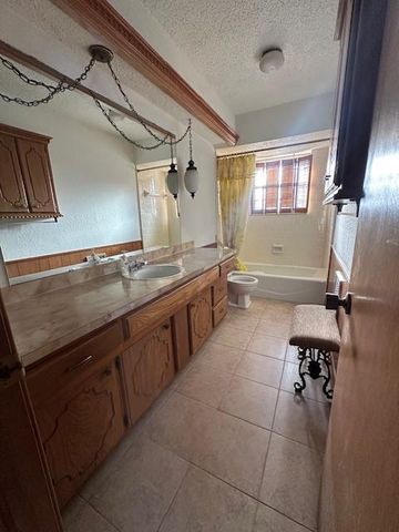 1765 E Circle Drive, Choctaw, OK 73020