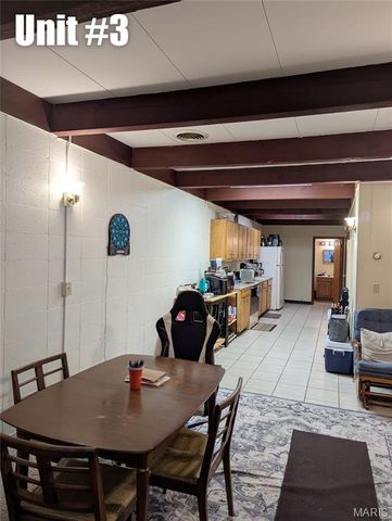 726 Eastern Avenue, Greenville, IL 62246