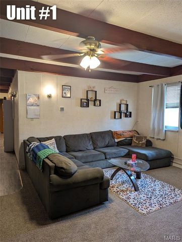 726 Eastern Avenue, Greenville, IL 62246