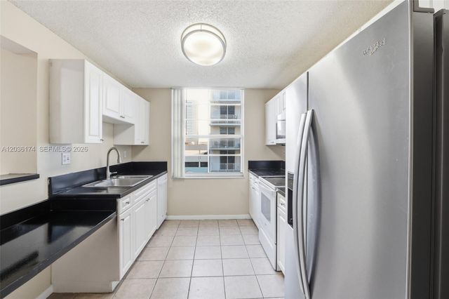 520 SE 5th Ave 2403, Fort Lauderdale, FL 33301