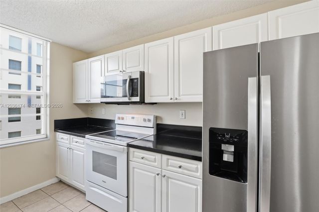520 SE 5th Ave 2403, Fort Lauderdale, FL 33301