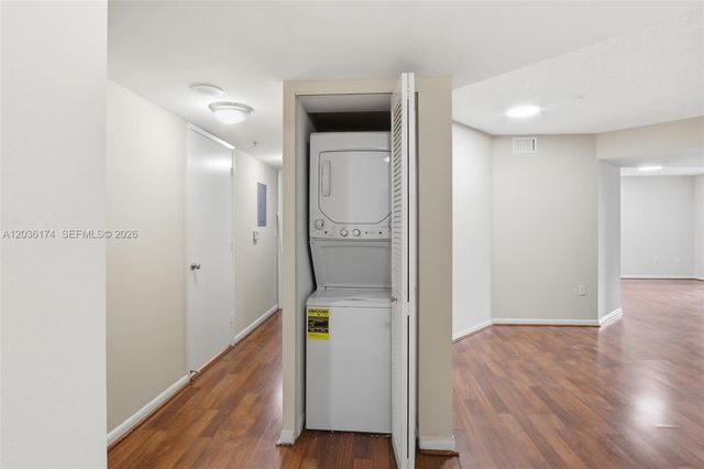 520 SE 5th Ave 2403, Fort Lauderdale, FL 33301