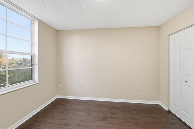 520 SE 5th Ave 2403, Fort Lauderdale, FL 33301