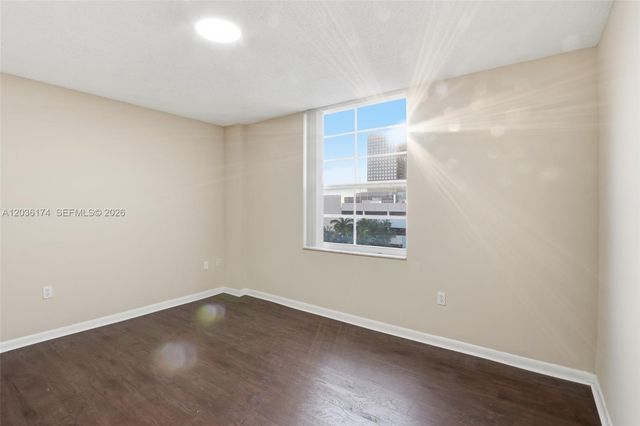 520 SE 5th Ave 2403, Fort Lauderdale, FL 33301