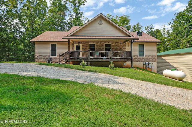 68 Buffalo Cove Lane, Jamestown, TN 38556