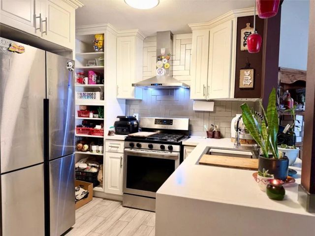 2350 Osbun 77, San Bernardino, CA 92404