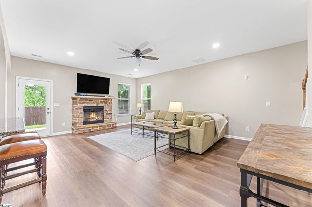 260 Oak Branch Drive, Simpsonville, SC 29681