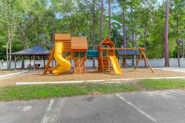 188 Midland Parkway 312, Summerville, SC 29485