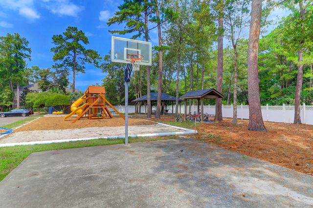 188 Midland Parkway 312, Summerville, SC 29485