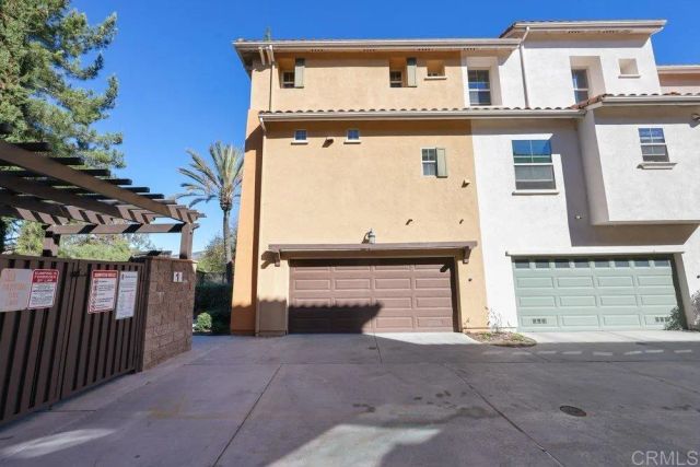 2204 Huntington Point Road 13, Chula Vista, CA 91914