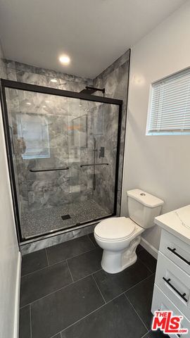 2280 S Barrington Avenue Apt 9, Los Angeles, CA 90064