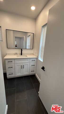 2280 S Barrington Avenue Apt 9, Los Angeles, CA 90064