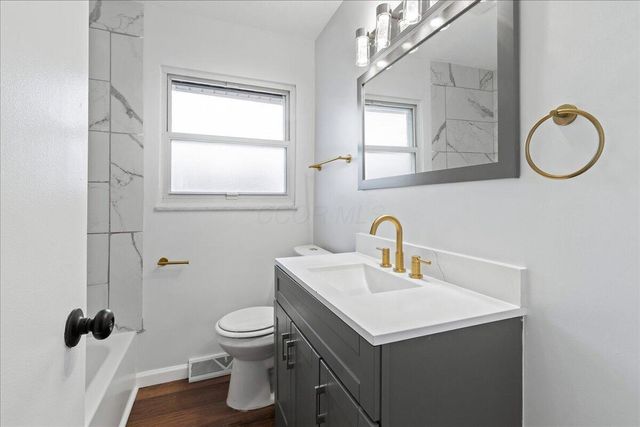 2299 Holt Avenue, Columbus, OH 43219