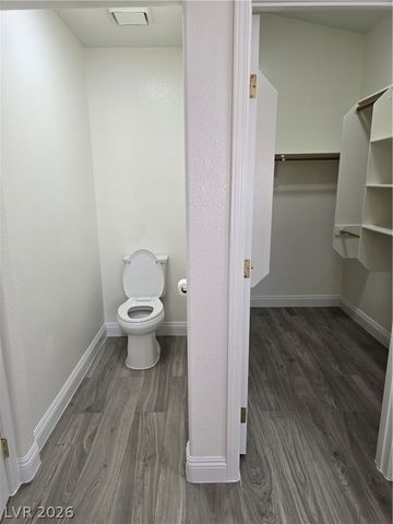 1534 Woodward Heights Way, North Las Vegas, NV 89032