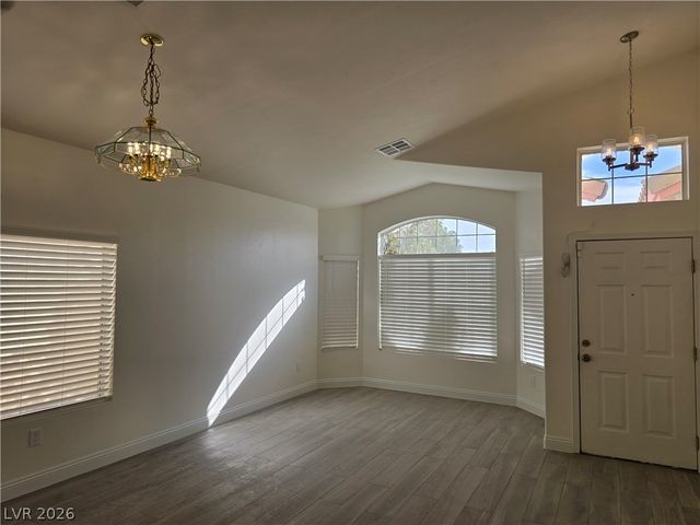 1534 Woodward Heights Way, North Las Vegas, NV 89032