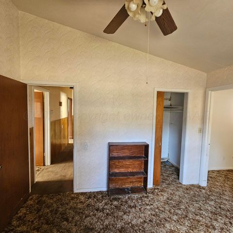 1012 Bowman Drive, Borger, TX 79007