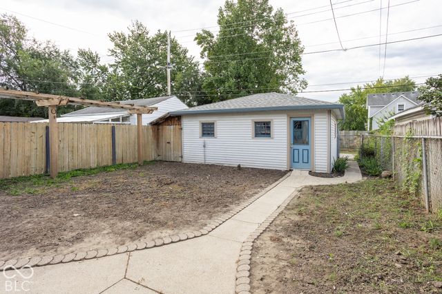 627 E Morris Street, Indianapolis, IN 46203