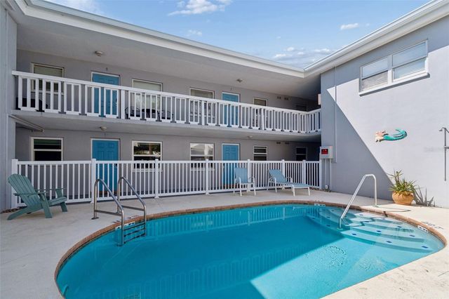 245 104TH AVENUE 7, Treasure Island, FL 33706