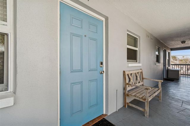 245 104TH AVENUE 7, Treasure Island, FL 33706