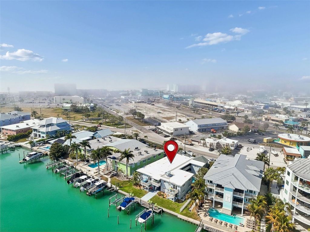 245 104TH AVENUE 7, Treasure Island, FL 33706