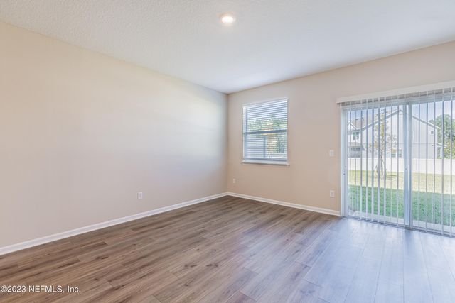 9833 FIDDLEBACK Lane, Jacksonville, FL 32222