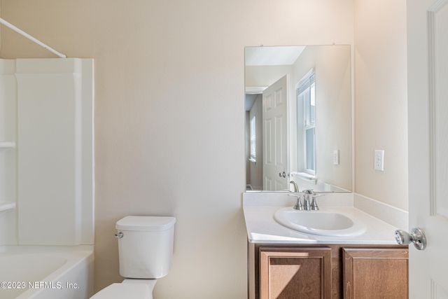 9833 FIDDLEBACK Lane, Jacksonville, FL 32222