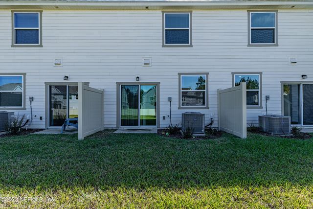 9833 FIDDLEBACK Lane, Jacksonville, FL 32222