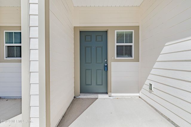 9833 FIDDLEBACK Lane, Jacksonville, FL 32222