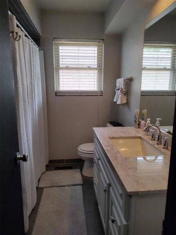 1625 SW 70th Street, Oklahoma City, OK 73159