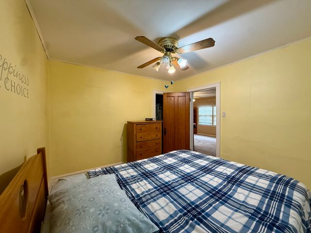 3723 Clinton Avenue, Berwyn, IL 60402