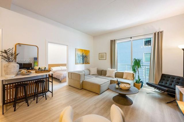 234 NE 3rd Street 909, Miami, FL 33132