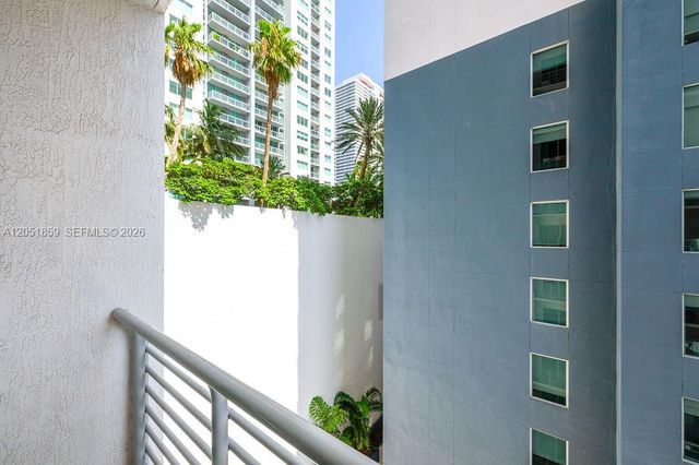234 NE 3rd Street 909, Miami, FL 33132