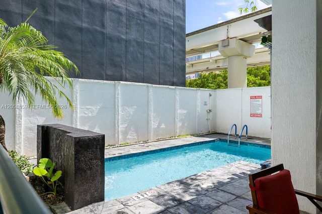234 NE 3rd Street 909, Miami, FL 33132