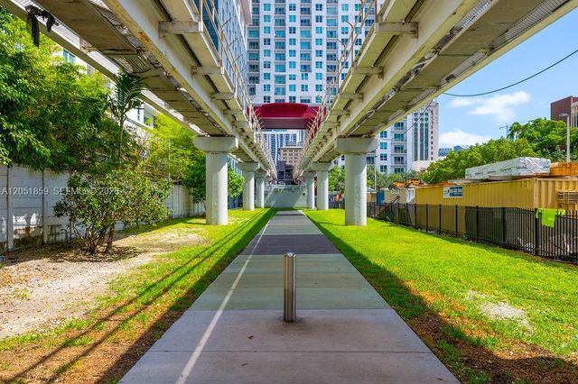 234 NE 3rd Street 909, Miami, FL 33132