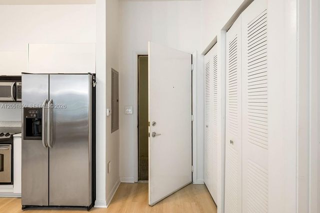 234 NE 3rd Street 909, Miami, FL 33132