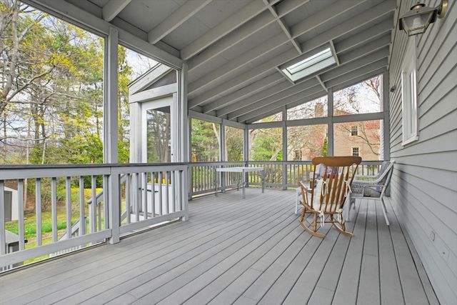 5 Wight Farm Rd, Natick, MA 01760