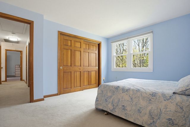 5 Wight Farm Rd, Natick, MA 01760