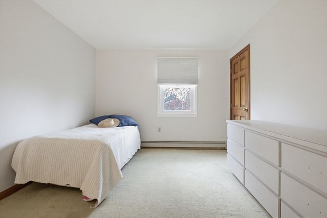 5 Wight Farm Rd, Natick, MA 01760