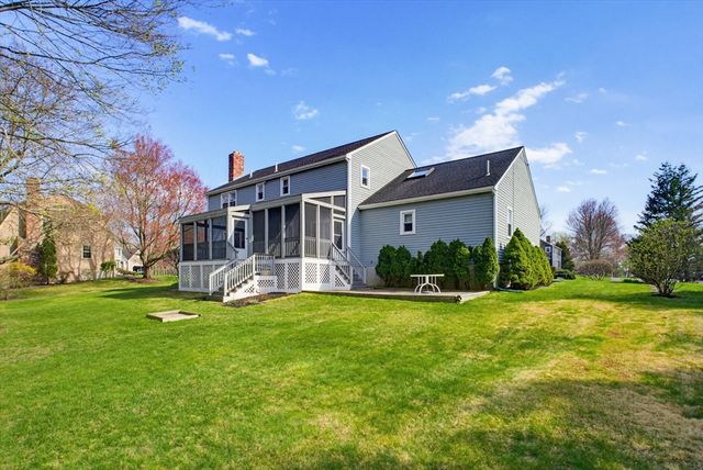 5 Wight Farm Rd, Natick, MA 01760