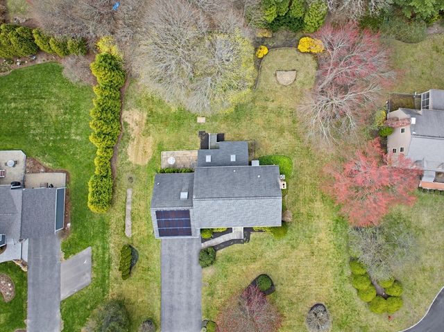 5 Wight Farm Rd, Natick, MA 01760