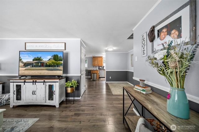 475 N Kansas Avenue, East Wenatchee, WA 98802